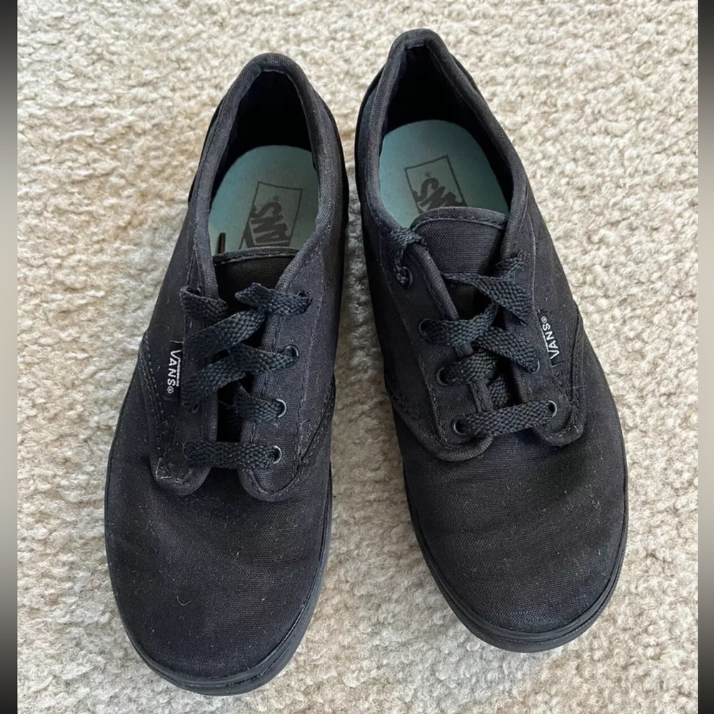Vans Authentic Style Youth Black Canvas Skate Shoes Sneakers - Size 3 Youth